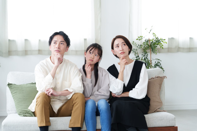 床矯正は保険適用の対象か考える親子